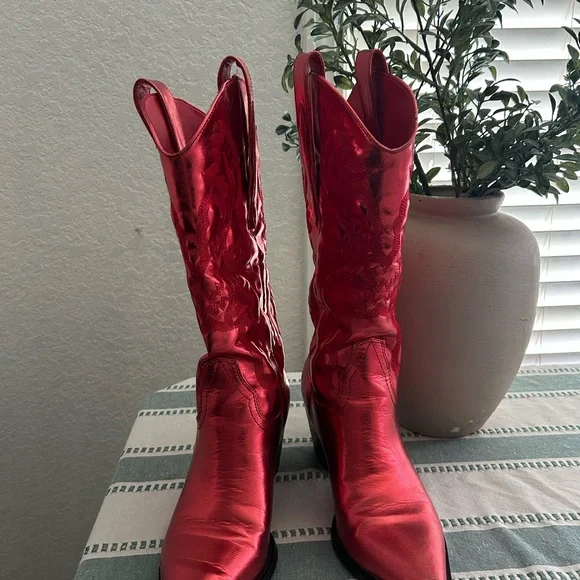 Billini Shiny Red Heeled Boots - Picture 2 of 7